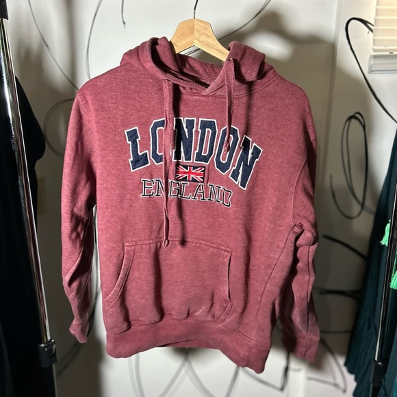London Embroidered Light Red Hoodie with Kangaroo Pocket Sweatshirt Small - Picture 1 of 5